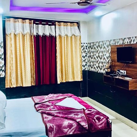 Hotel Vishal Palace Unnao Dış mekan fotoğraf